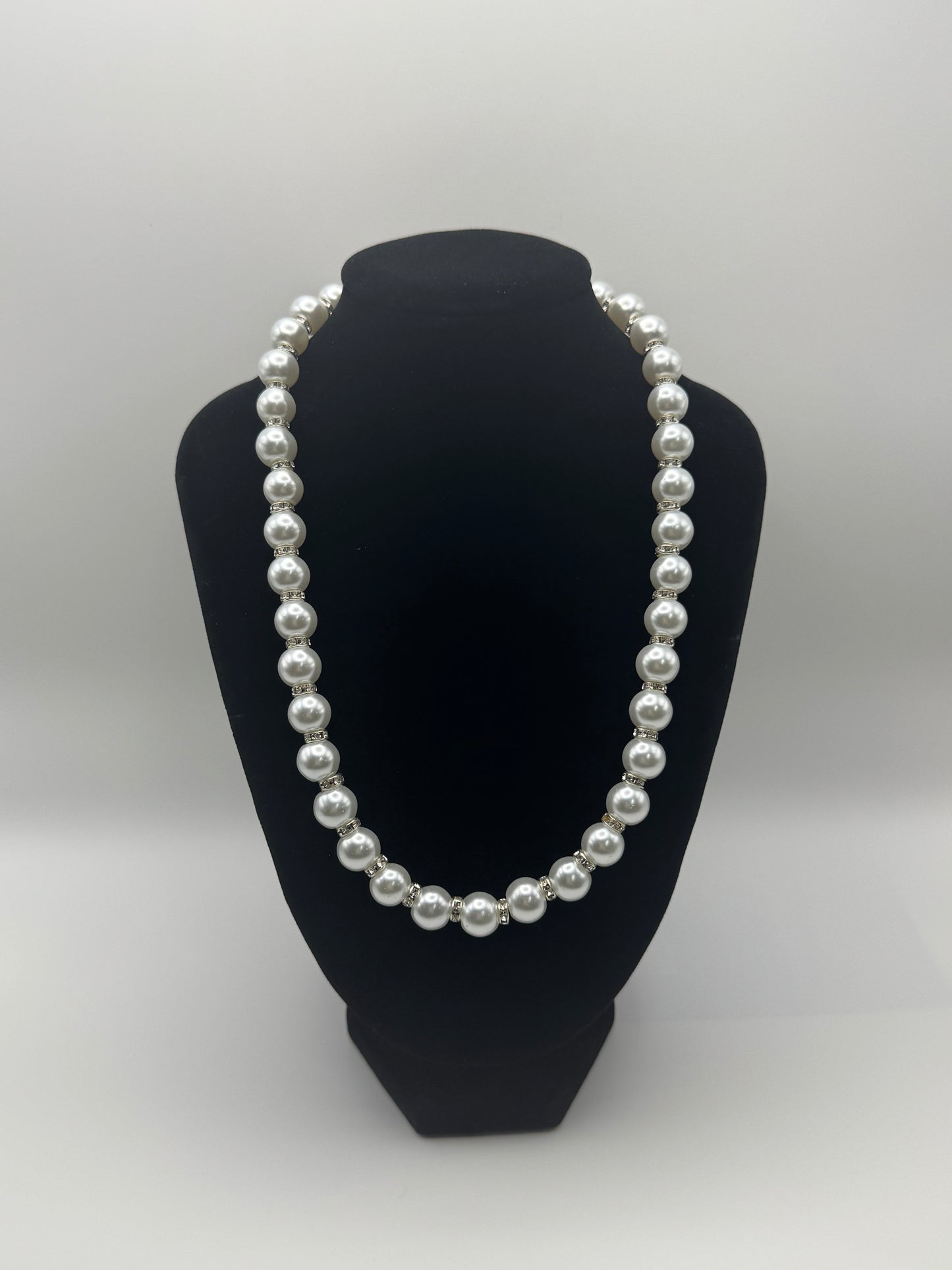 Luxury Pearl Necklace
