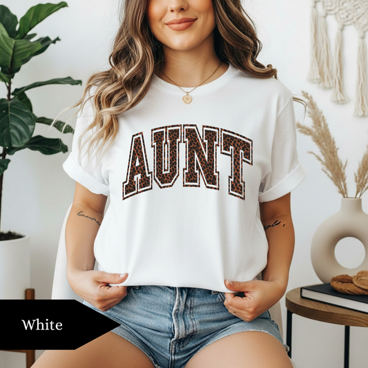 Leopard Aunt